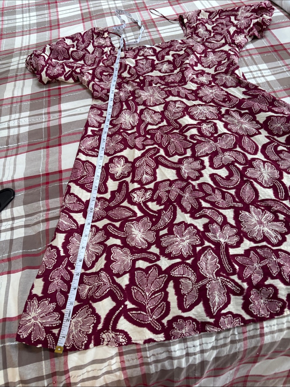 Time and Tru Burgundy and White Floral Puff-Sleeve Mini Dress - Picture 6 of 8